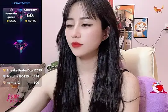 Snapshot of _LLisa_ chatting on 2, 3, 2025 LLisa online show from 2, 3, 2025