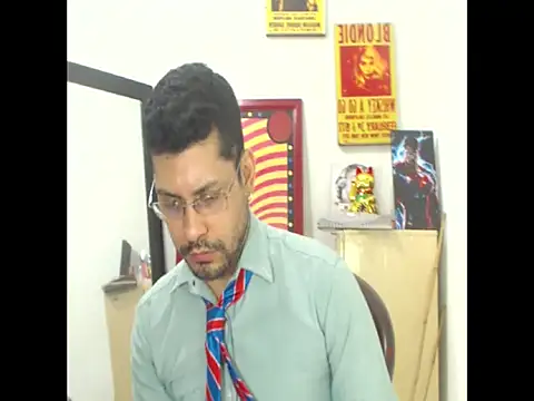 Snapshot of MikeRiverx chatting on 12, 9, 2025 MikeRiverx online show from 12, 9, 2025