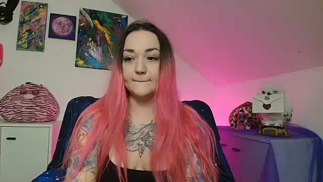 PinkHurricaneOfficial online show from 2, 3, 2026