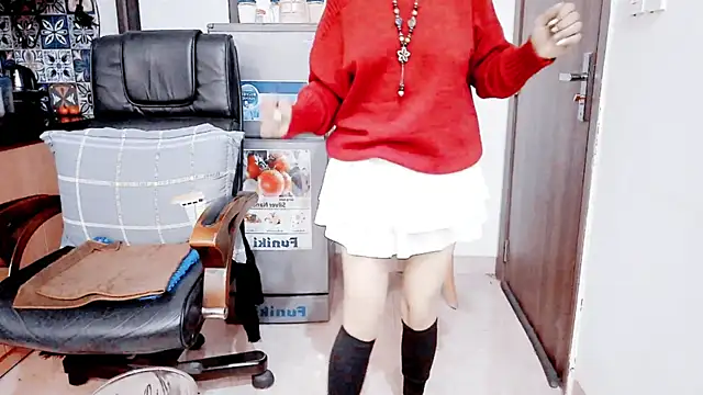 Snapshot of Miu-Le chatting on 18, 12, 2025 Miu-Le online show from 18, 12, 2025