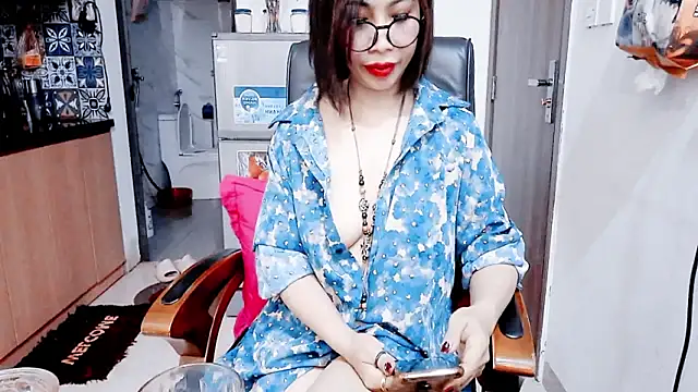 Snapshot of Miu-Le chatting on 1, 3, 2026 Miu-Le online show from 1, 3, 2026