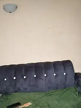 Winnie - online show from 9, 2, 2025