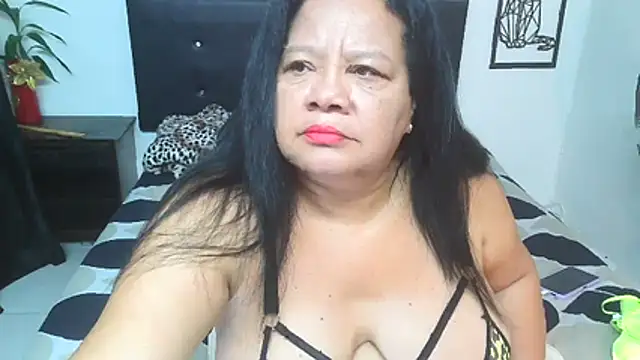 Shanttal0272 online show from 16, 11, 2025