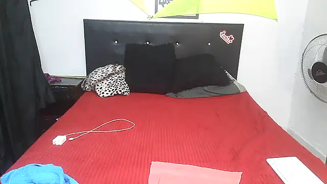 Shanttal0272 online show from 10, 3, 2026