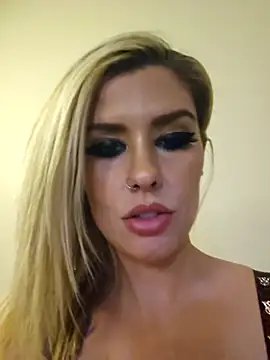 ellieconradxo online show from 25, 12, 2024