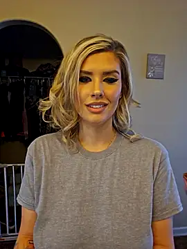 ellieconradxo online show from 7, 3, 2025