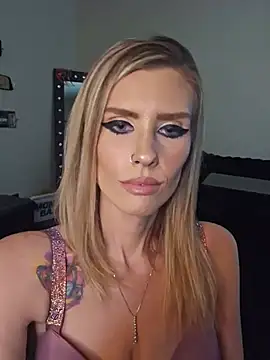 ellieconradxo online show from 8, 7, 2026