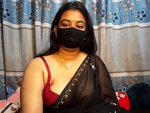 A-sweetgirl online show from 4, 2, 2025