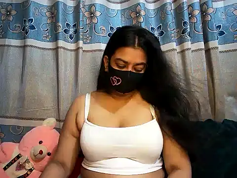 A-sweetgirl online show from 12, 3, 2025