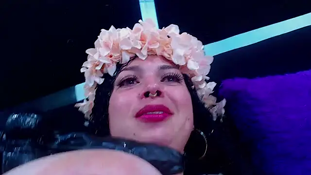 Cocoo Nuth online show from 12, 1, 2025