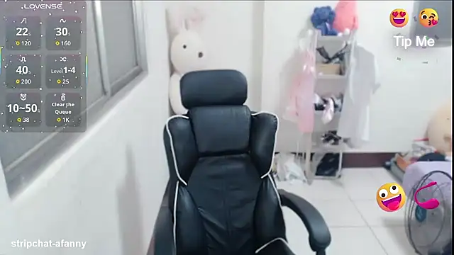 aFanny online show from 17, 4, 2026