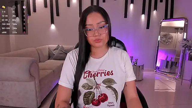 AmberLewis  online show from 10, 9, 2025