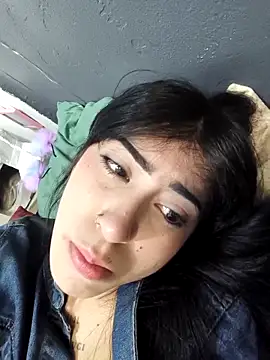 chaymae nah  online show from 18, 4, 2026