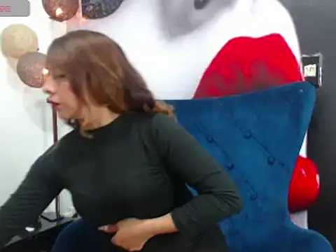 ameliefederline11 online show from 5, 1, 2025