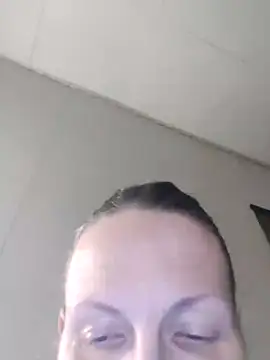 Evelina cute online show from 12, 1, 2025