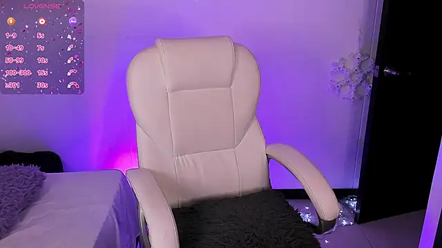 Snapshot of nyna_1 chatting on 28, 2, 2025 nyna 1 online show from 28, 2, 2025