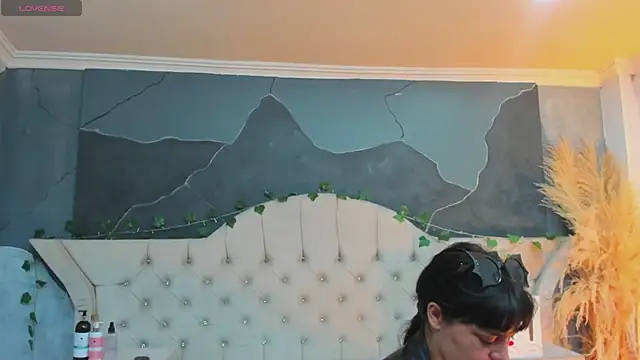 AmberGreyy  online show from 10, 1, 2026