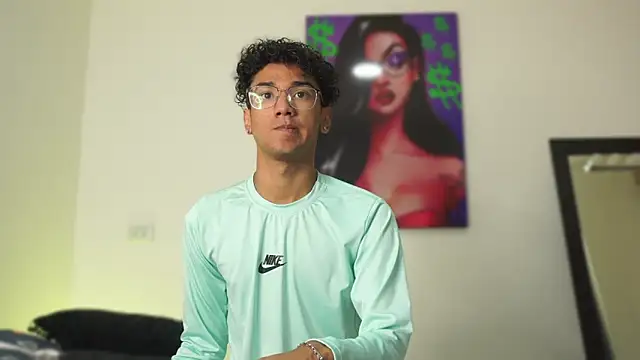 harrytwink18 online show from 10, 12, 2024