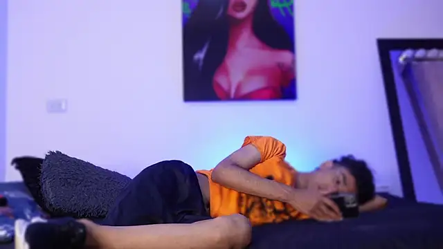 harrytwink18 online show from 26, 12, 2024