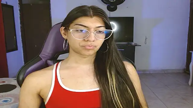 engielphoenis14 online show from 1, 4, 2026