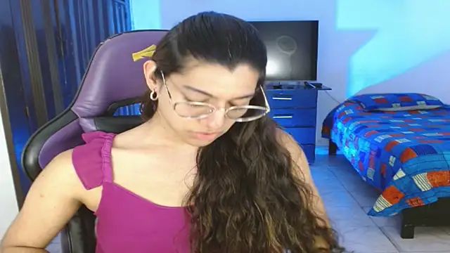Snapshot of engielphoenis14 chatting on 9, 6, 2026 engielphoenis14 online show from 9, 6, 2026