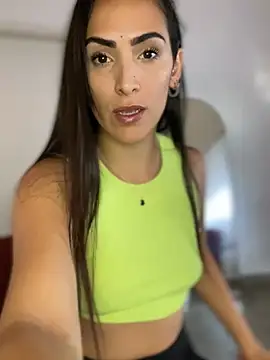 alessandra-a online show from 6, 1, 2025