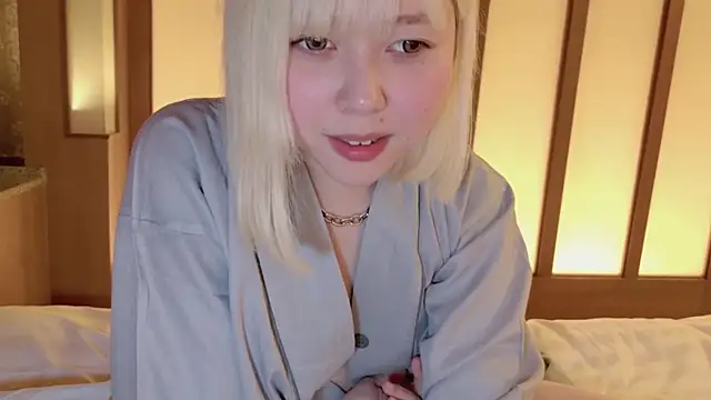 Snapshot of NANAchan_R chatting on 11, 2, 2025 NANAchan R online show from 11, 2, 2025