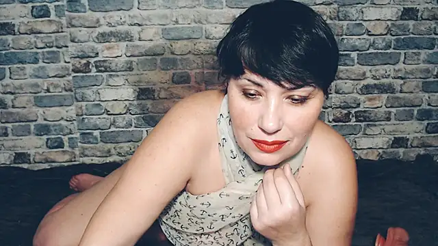 moly rushh online show from 15, 2, 2026