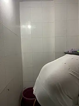 Snapshot of dick69lil chatting on 11, 4, 2026 dick69lil online show from 11, 4, 2026