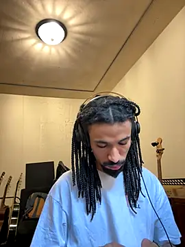 hotcamboy420 online show from 7, 11, 2025