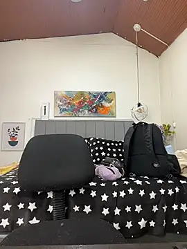 karlamorris  online show from 19, 3, 2026