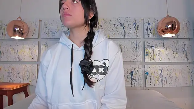 Sophy SmileSweet online show from 13, 1, 2025