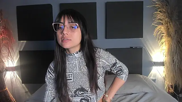 Sophy SmileSweet online show from 6, 2, 2025