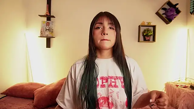 Sophy SmileSweet online show from 17, 10, 2025