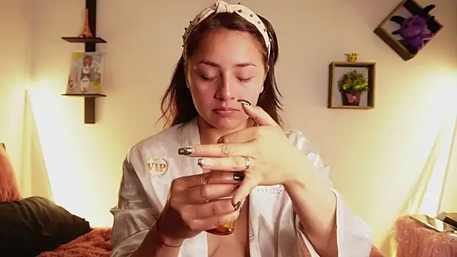 Sophy SmileSweet online show from 18, 11, 2025