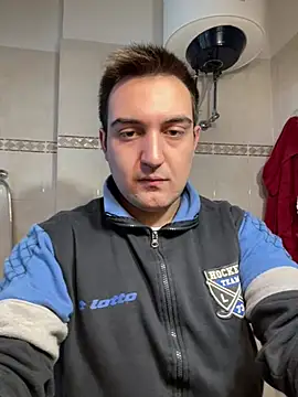 Snapshot of alexfala99 chatting on 13, 1, 2025 alexfala99 online show from 13, 1, 2025