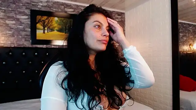 Lust Mom41 online show from 7, 12, 2024