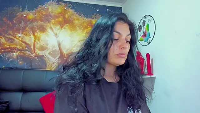 Lust Mom41 online show from 14, 12, 2024