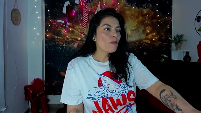 Lust Mom41 online show from 27, 12, 2024