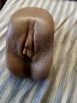 freakniknutty online show from 28, 12, 2024