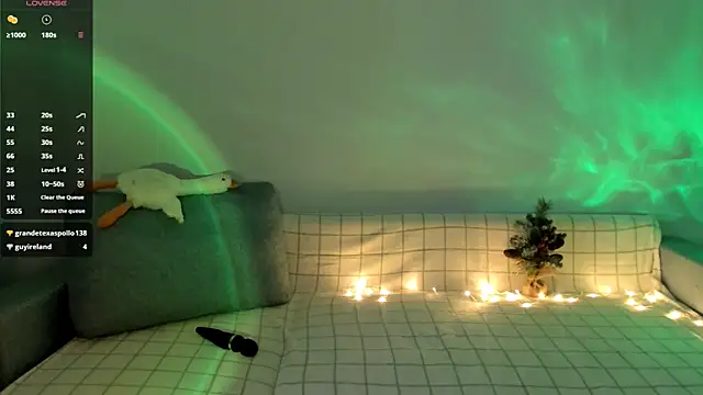 crystal lilith online show from 7, 12, 2024