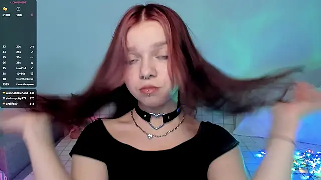 crystal lilith online show from 30, 12, 2024