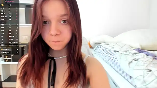 crystal lilith online show from 16, 2, 2025