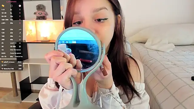 crystal lilith online show from 16, 3, 2025