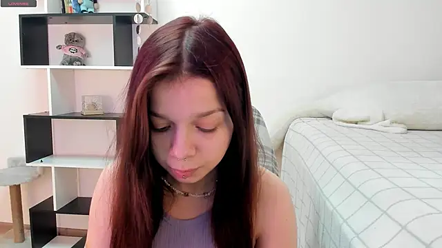 crystal lilith online show from 18, 3, 2025