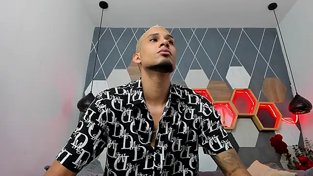 MagnusFrost online show from 23, 1, 2025