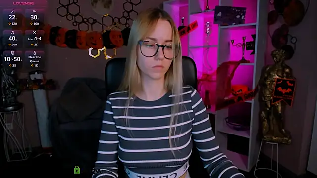 mary mooore online show from 22, 10, 2025