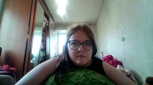 DesireMelissa online show from 9, 2, 2025