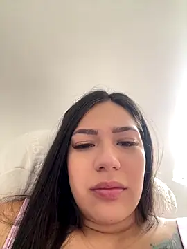 Latina vanessa online show from 20, 12, 2025