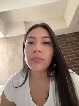 Latina vanessa online show from 16, 3, 2026